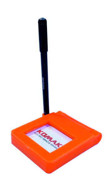 Komaki Promotional Plastic Paper Weight With Pen Stand And Mobile Stand